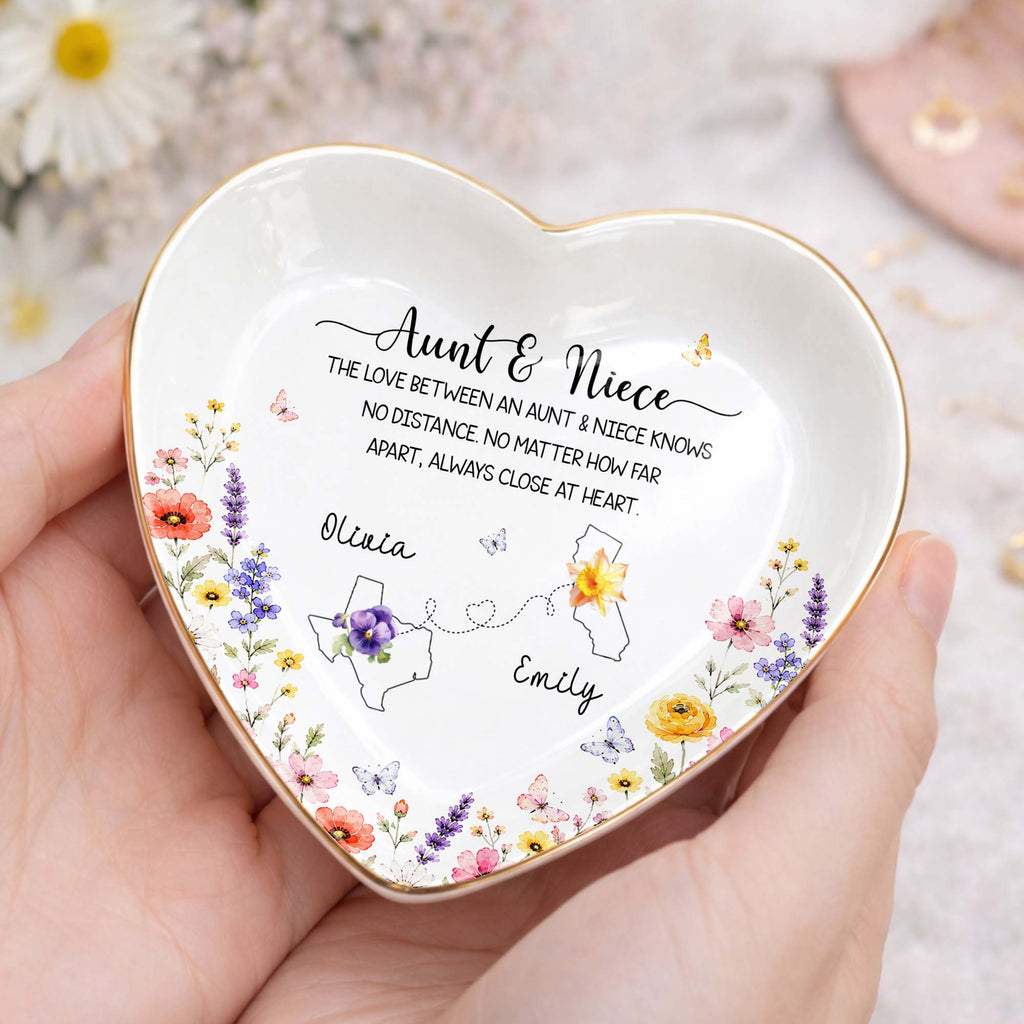 Aunt And Niece Love Knows No Distance Floral State Map - Personalized Custom Jewelry Dish, Ceramic Dish, Heart Shape - NCE104_HCRF