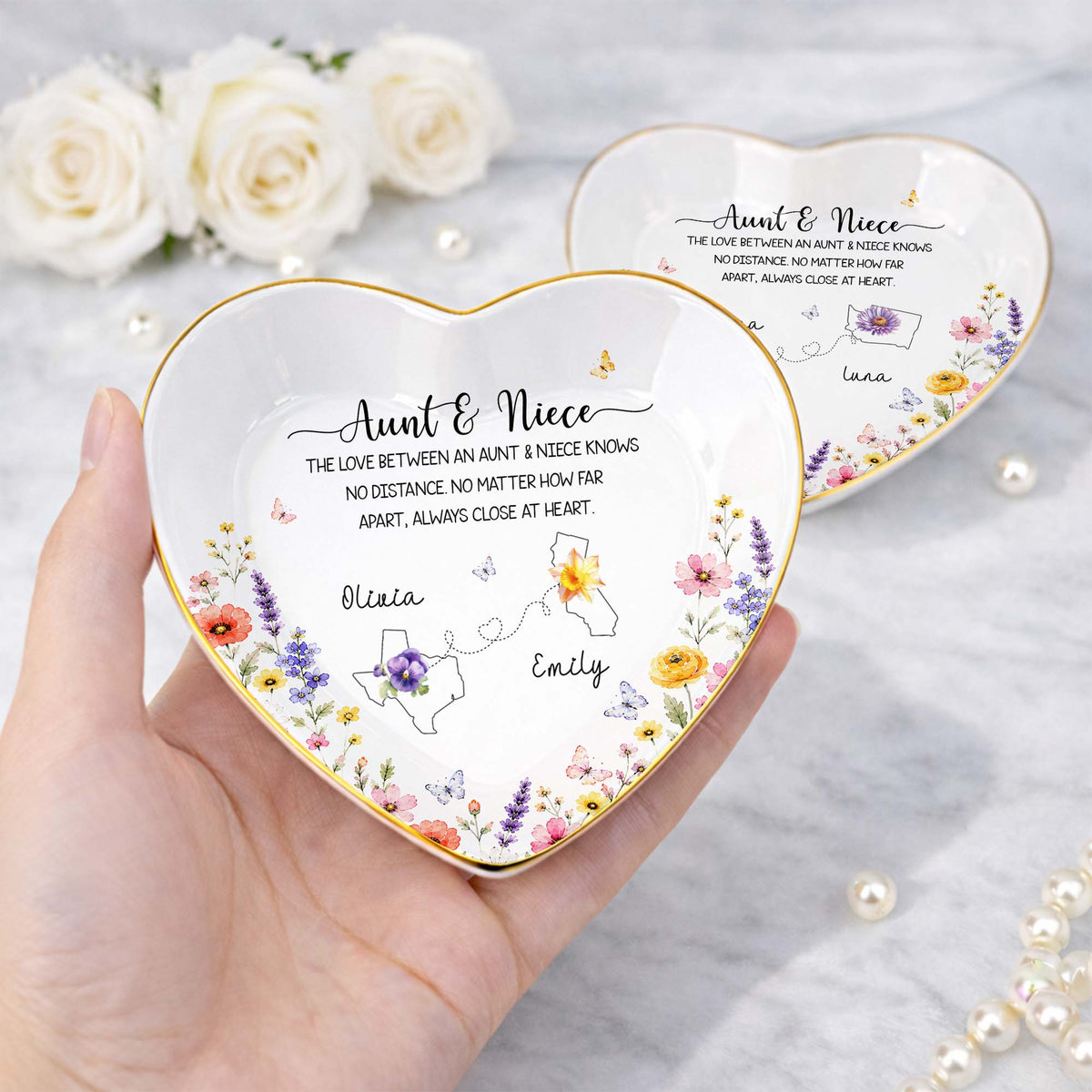 Aunt And Niece Love Knows No Distance Floral State Map - Personalized Custom Jewelry Dish, Ceramic Dish, Heart Shape - NCE104_HCRF